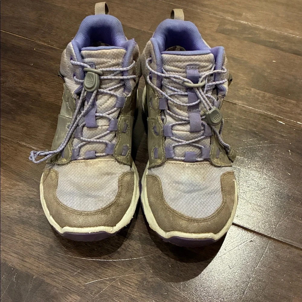 Teva Kids Boots in Purple and Gray - Picture 2 of 5